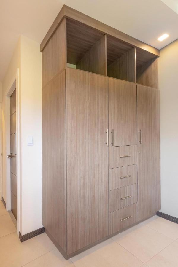Boulevard Park Apto #27 - 2Bdrm - Selena Segura Heredia Exterior foto